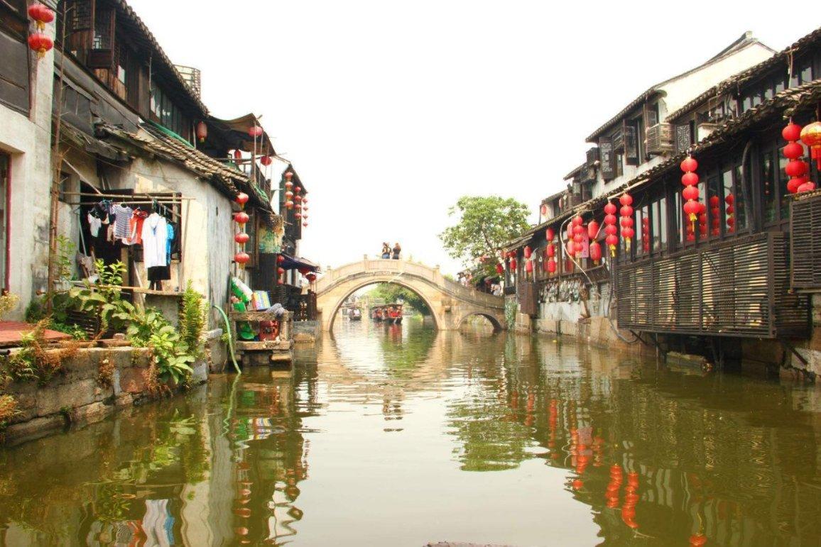 悬崖跳水运动